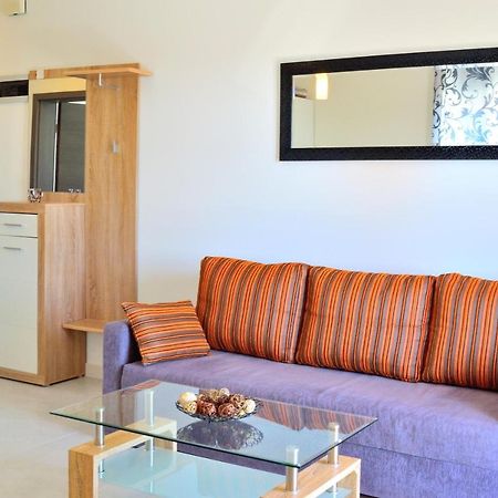 Apartment Domus Lauri Умаг Екстер'єр фото