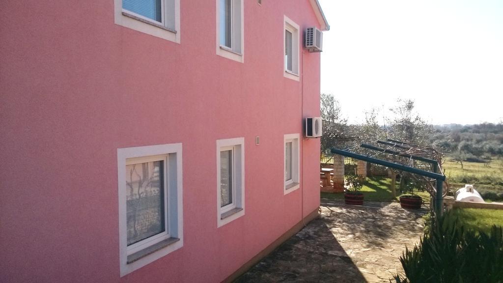 Apartment Domus Lauri Умаг Номер фото